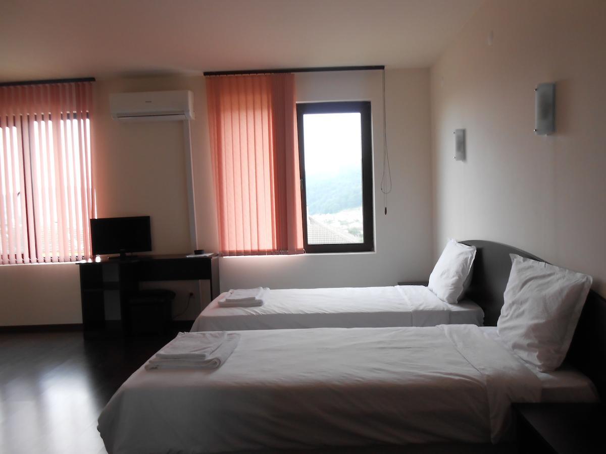 Hotel Enchevi Κίρκοβο Εξωτερικό φωτογραφία